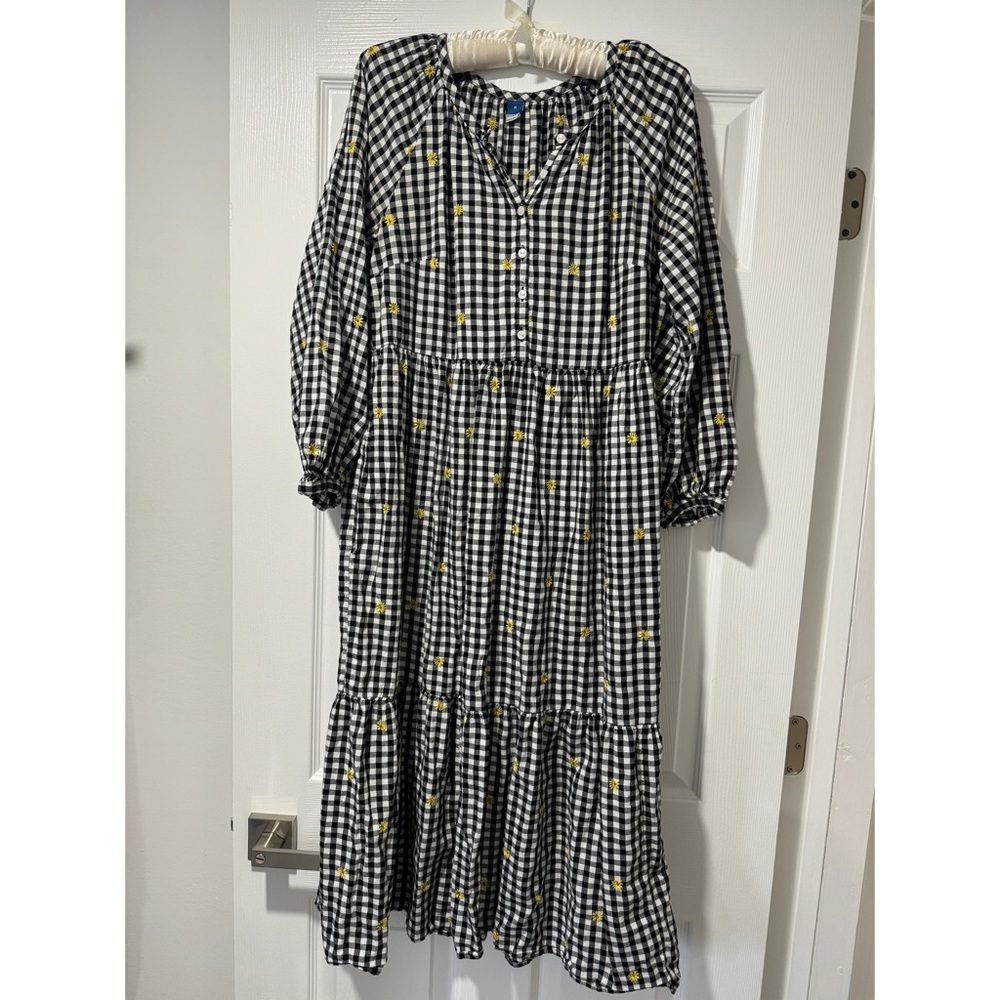Old Navy tiered gingham dress